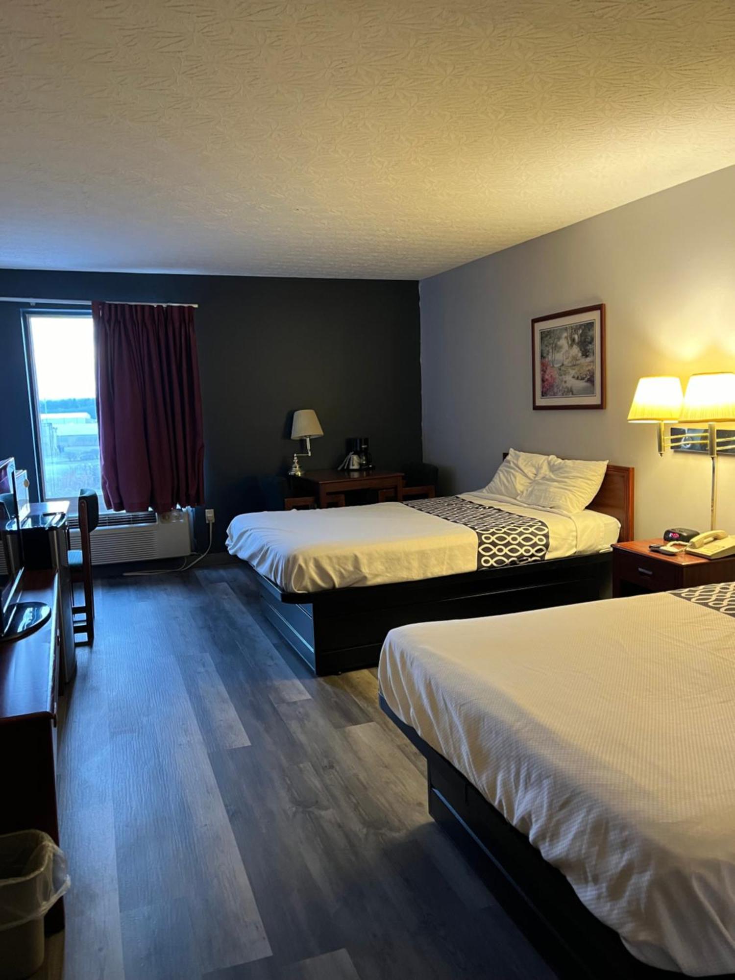 Springfield Inn エクステリア 写真